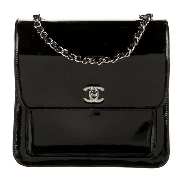 CHANEL Vintage Patent Leather Flap CC Bag AUTHENTIC in great condition! - Picture 1 of 16
